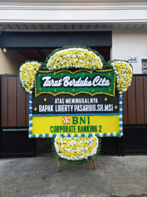 Papan Bunga Duka di Demta